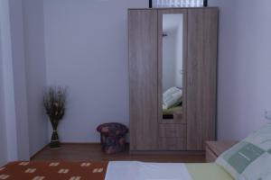 Postel nebo postele na pokoji v ubytování Apartmani Pucarin