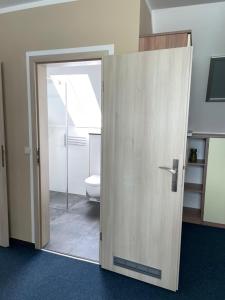 Galeriebild der Unterkunft Ferienwohnung Geyer in Gräfenhainichen + 6 Fotos