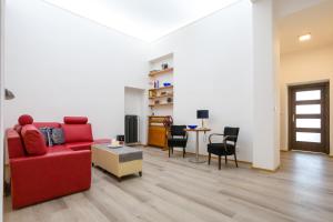 Televízia a/alebo spoločenská miestnosť v ubytovaní Luxusní velký apartmán s terasou v centru Litomyšle