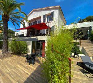 Сад в THE ADDRESS CASSIS