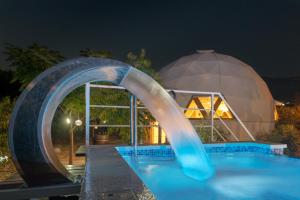 Bazén v ubytování Planetarium nebo v jeho okolí