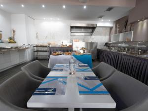 Kuchyňa alebo kuchynka v ubytovaní Kahlua Boutique Hotel