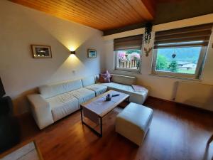 Posedenie v ubytovaní Chalet Landhaus Einsiedler