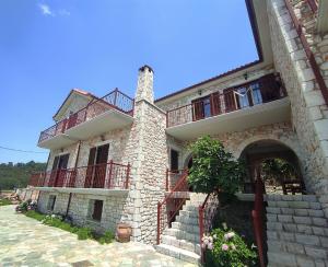 Gallery image of Meterizi Guesthouse in Varvítsa