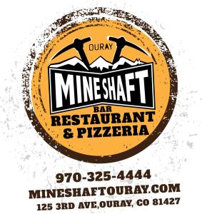 um cartaz para um restaurante de bar e pizzaria de artesanato mineiro em Twin Peaks Lodge & Hot Springs em Ouray