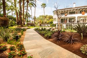 A garden outside Eden Meloneras by TAM Resorts