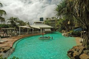 Bazén v ubytování ALEX BEACH RESORT-317/428 nebo v jeho okolí