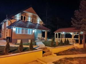 Budynek, w którym mieści się apartament