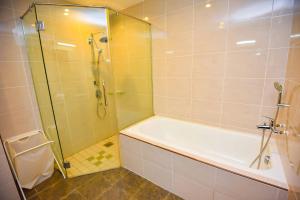 Koupelna v ubytování Ritz Garden Hotel Manjung