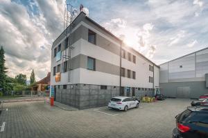 Budova, kde se aparthotel nachází