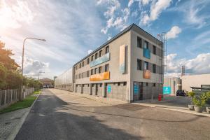 Budova, kde se aparthotel nachází