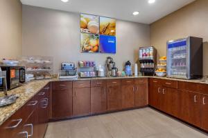 Gallery image of Comfort Inn & Suites Avera Southwest in Sioux Falls