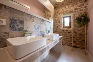 Kylpyhuone majoituspaikassa Ecogranja Sierra Hermosa