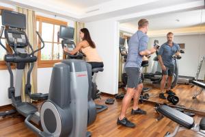 
The fitness centre and/or fitness facilities at Hotel Kaiserhof Kitzbühel, 4 Sterne Superior
