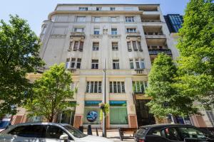 Budova, v ktorej sa apartmán nachádza