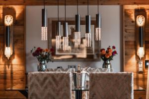 Posezení v ubytování Alpin Resort Sacher + 172 fotografií