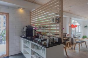 Kohvi ja tee valmistamise võimalus majutusasutuses GRAND your home with common kitchens with self check-in