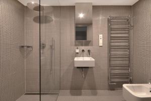 Baðherbergi á Prezident Luxury Spa & Wellness Hotel