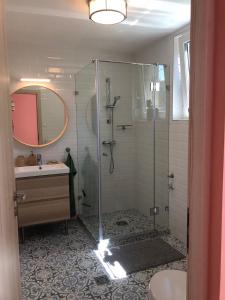 Phòng tắm tại Szárszószép Villa