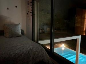 Krevet ili kreveti u jedinici u objektu Villa Architecte Contemporaine Fuveau