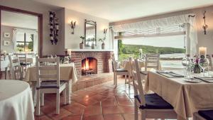 Restoran või mõni muu söögikoht majutusasutuses Ardagh Hotel & Restaurant