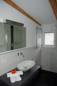 Koupelna v ubytování Aparthotel Pichler + 37 fotografií