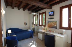 Posezení v ubytování Santa Margherita Guest House
