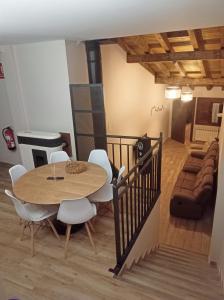 Postel nebo postele na pokoji v ubytování Casa Rural El Mirador de San Miguel