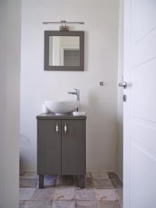 Koupelna v ubytování Retreat Paros - The Door Apartment