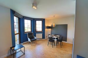 Posedenie v ubytovaní Apartamenty EverySky Nad Łomnicą 15-15A