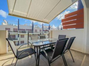 Balkón nebo terasa v ubytování Bianca Beach 302 - ático 3 dormitorios con vistas al mar
