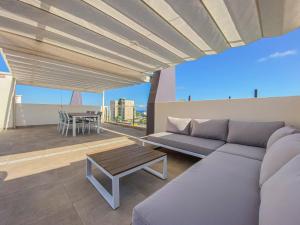 Balkón nebo terasa v ubytování Bianca Beach 302 - ático 3 dormitorios con vistas al mar