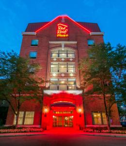 Foto de la galería de Red Roof Inn PLUS+ Columbus Downtown - Convention Center en Columbus