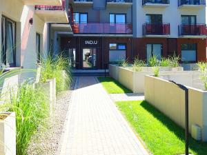 Vonkajšia záhrada v ubytovaní IND.U Apartamenty