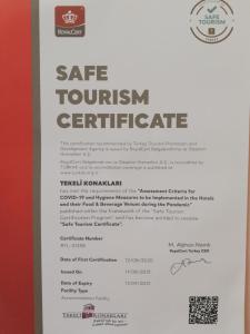Certificat, premi, rètol o un altre document de Tekeli Konaklari