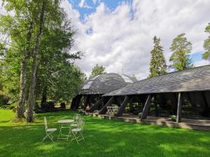 Zahrada ubytování Kupolmāja Ārpus laika - Domehouse in the forest