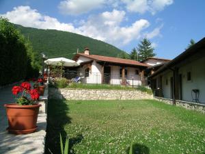 Rakennus, jossa bed & breakfast sijaitsee