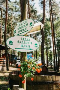 Fotografie z fotogalerie ubytování Domki-Temar Kompleks Wypoczynkowy v destinaci Dąbie