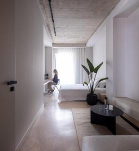 Posedenie v ubytovaní YOURS boutique stay