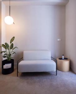 Posedenie v ubytovaní YOURS boutique stay