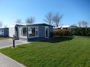 Strukkamp auf FehmarnCamping Strukkamphuk的相册照片