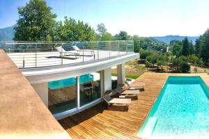 The swimming pool at or close to Villa Olympia Pool Sea View Mountains Lake Nature Sleeps 8 Air Conditioning Wi-Fi