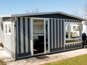 Strukkamp auf FehmarnCamping Strukkamphuk的相册照片