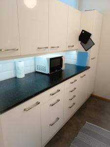 Dapur atau dapur kecil di ELZA - Modern flat in Närpes Centre - 24h Check in +2 gambar