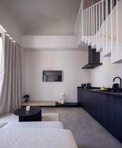 Posteľ alebo postele v izbe v ubytovaní YOURS boutique stay