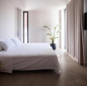 Posteľ alebo postele v izbe v ubytovaní YOURS boutique stay