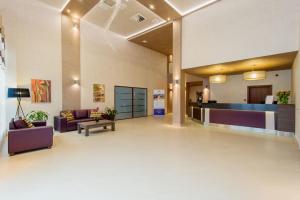 Lobbyen eller receptionen på Hotel Olivia Medical SPA