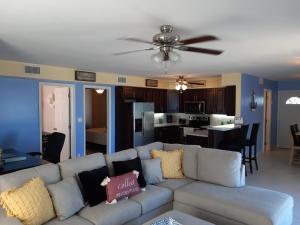 Fotografija u galeriji objekta The Lookout at Coral Beach u gradu Friport