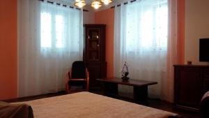 Rúm í herbergi á Apartman Nadezda