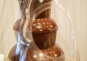 a close up of a glass vase at APA Hotel Kanazawa Ekimae in Kanazawa